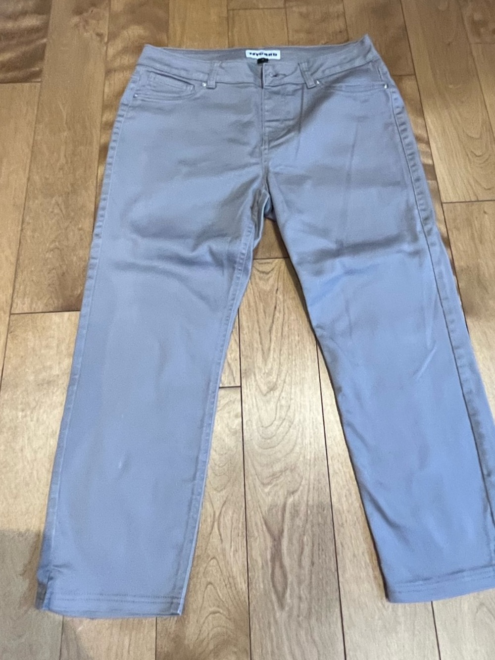 Peter Nygard Men's Straight Chinos in Taupe Gray